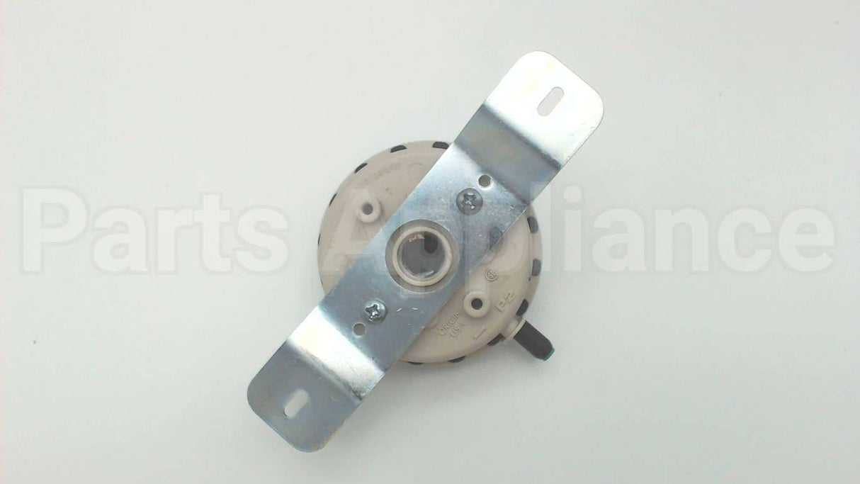 NS2-0544-00 Cleveland Controls Air Pressure Sensing Switch