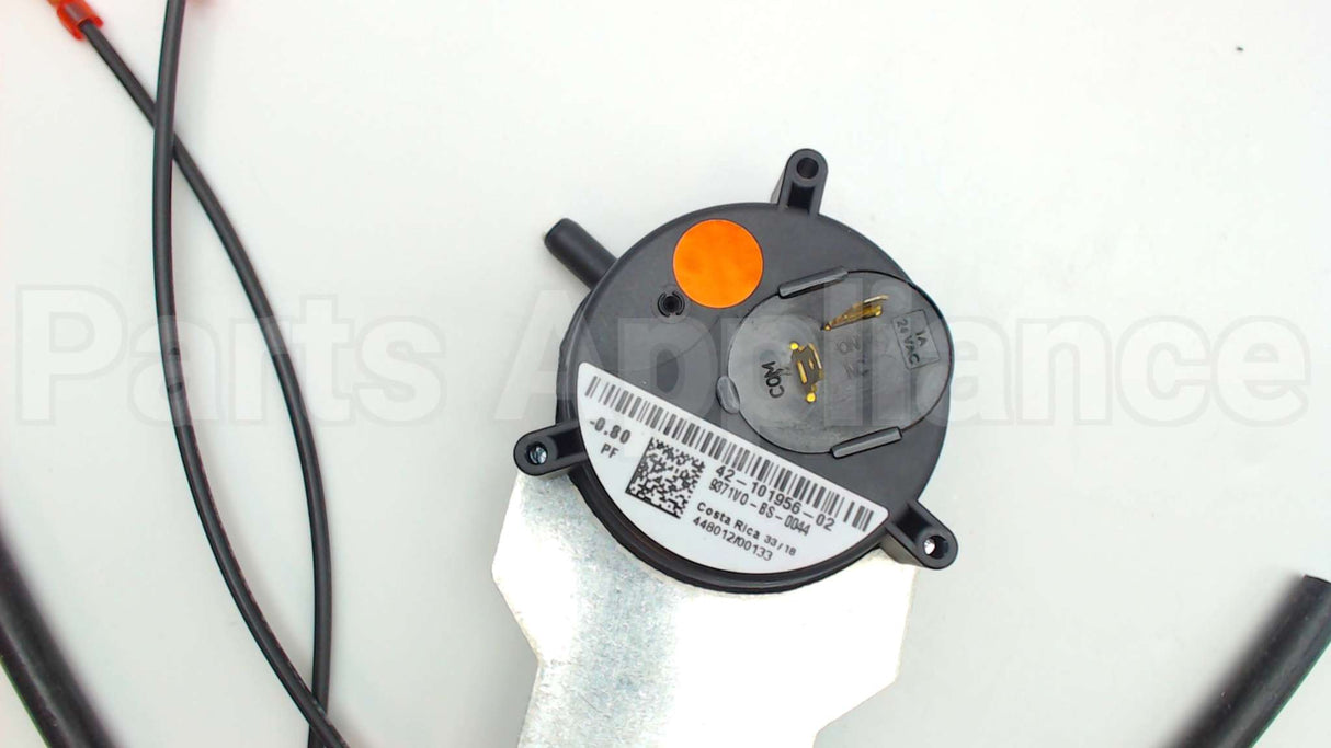 42-24196-82 Rheem-Ruud -0.80"Wc Spst Pressure Switch