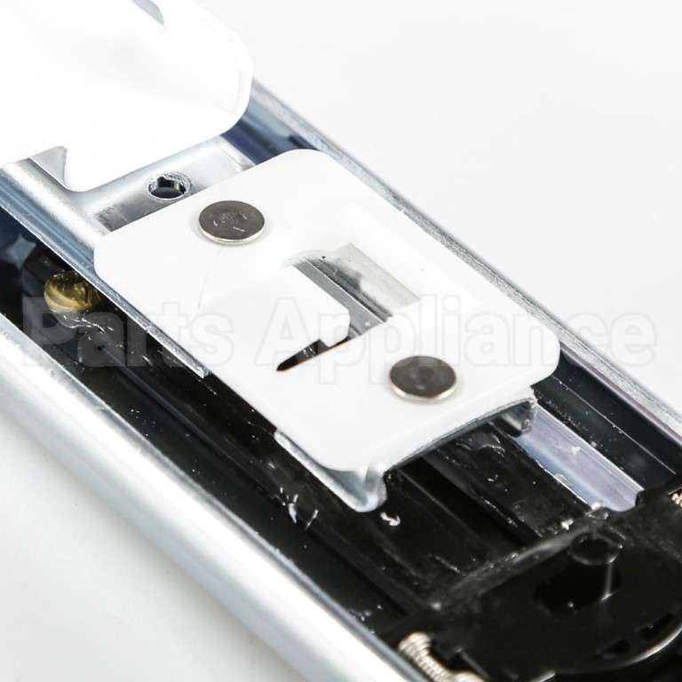 5098JJ1002F LG Connector Assembly
