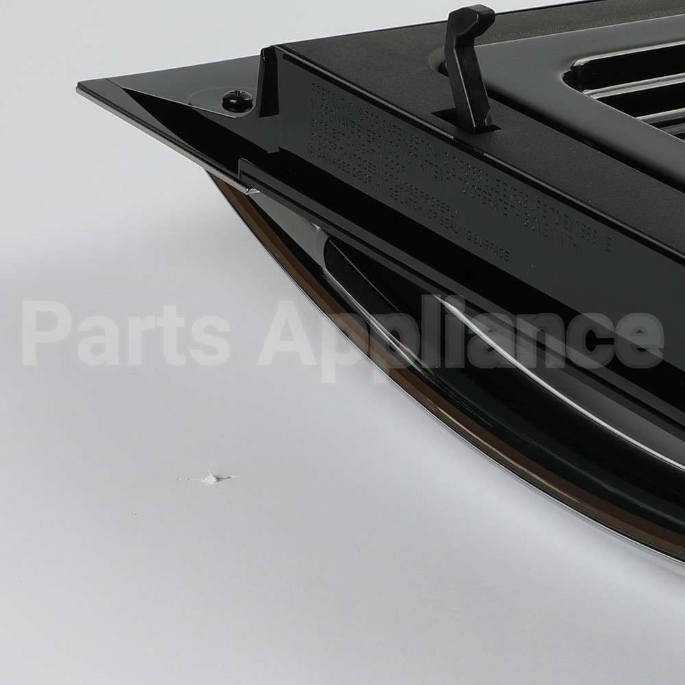 5304509638 Frigidaire Door Assembly
