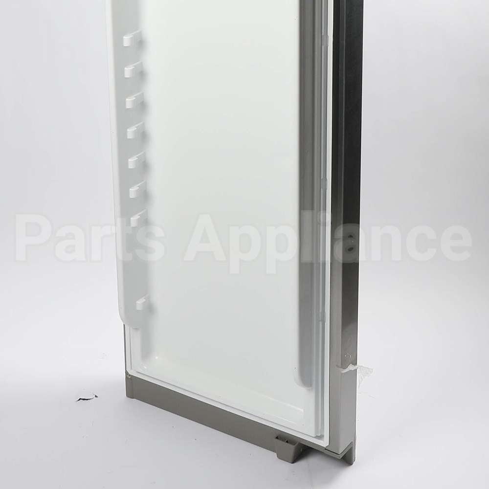 5304526960 Frigidaire Door Assembly