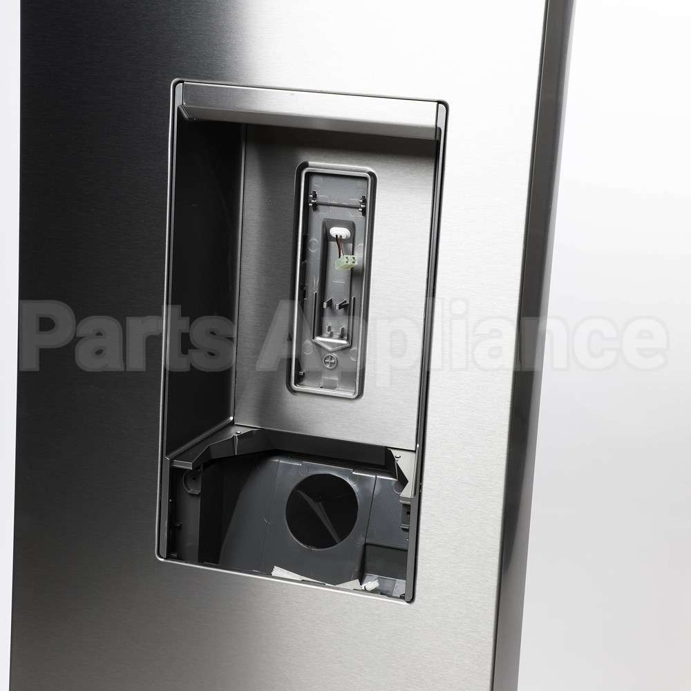 5304533070 Frigidaire Door Assembly