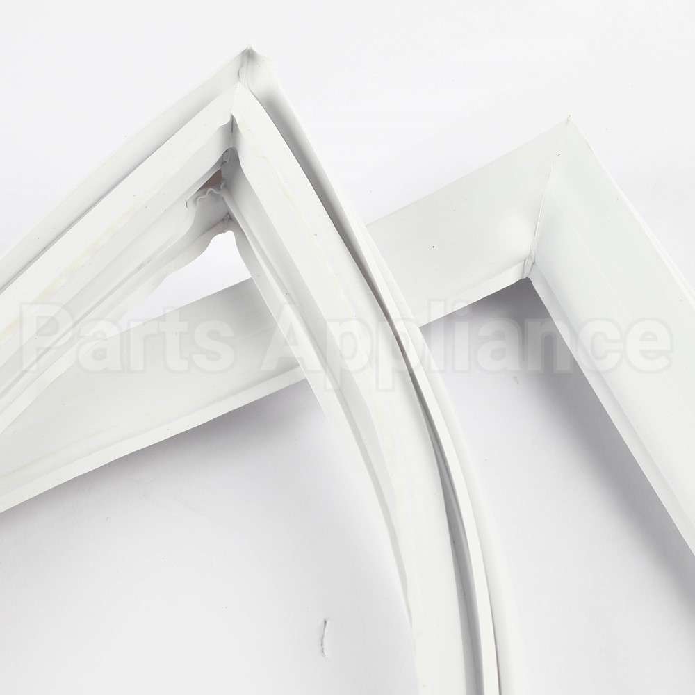 5304537309 Frigidaire Gasket,Lower Door,White