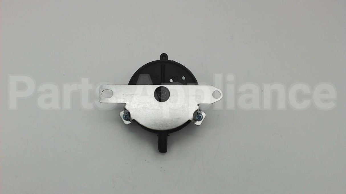 57W79 Lennox .70"Wc Green Pressure Switch