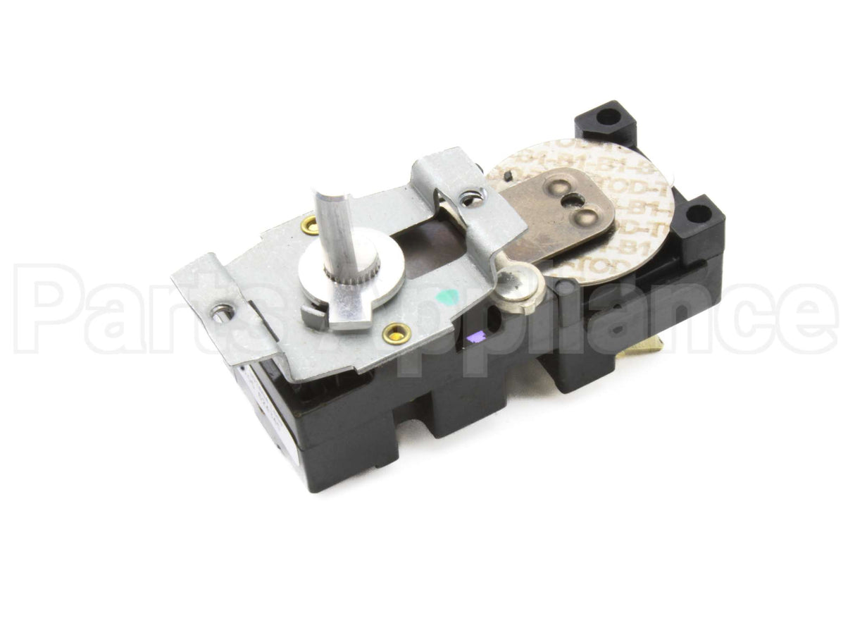 624345R Nordyne Outdoor Thermostat