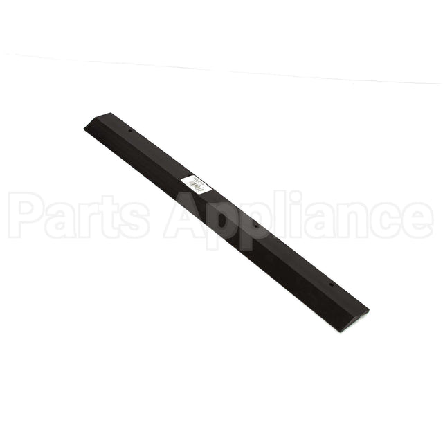 7028427YP Briggs & Stratton Scraper Blade 20",",",1"