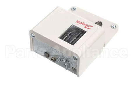 C3000590 Nuovair Condenser Fan Pressure Switch Kp5601171