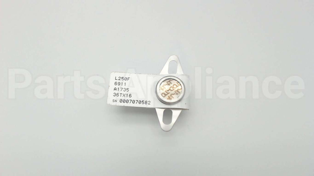 47-22861-03 Rheem-Ruud 250F M/R Spst Rollout Switch