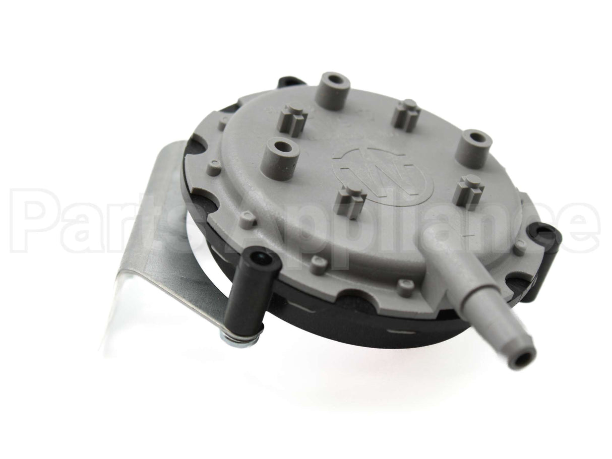 0130F00506 Amana-Goodman -.075"Pf Spst Pressure Switch