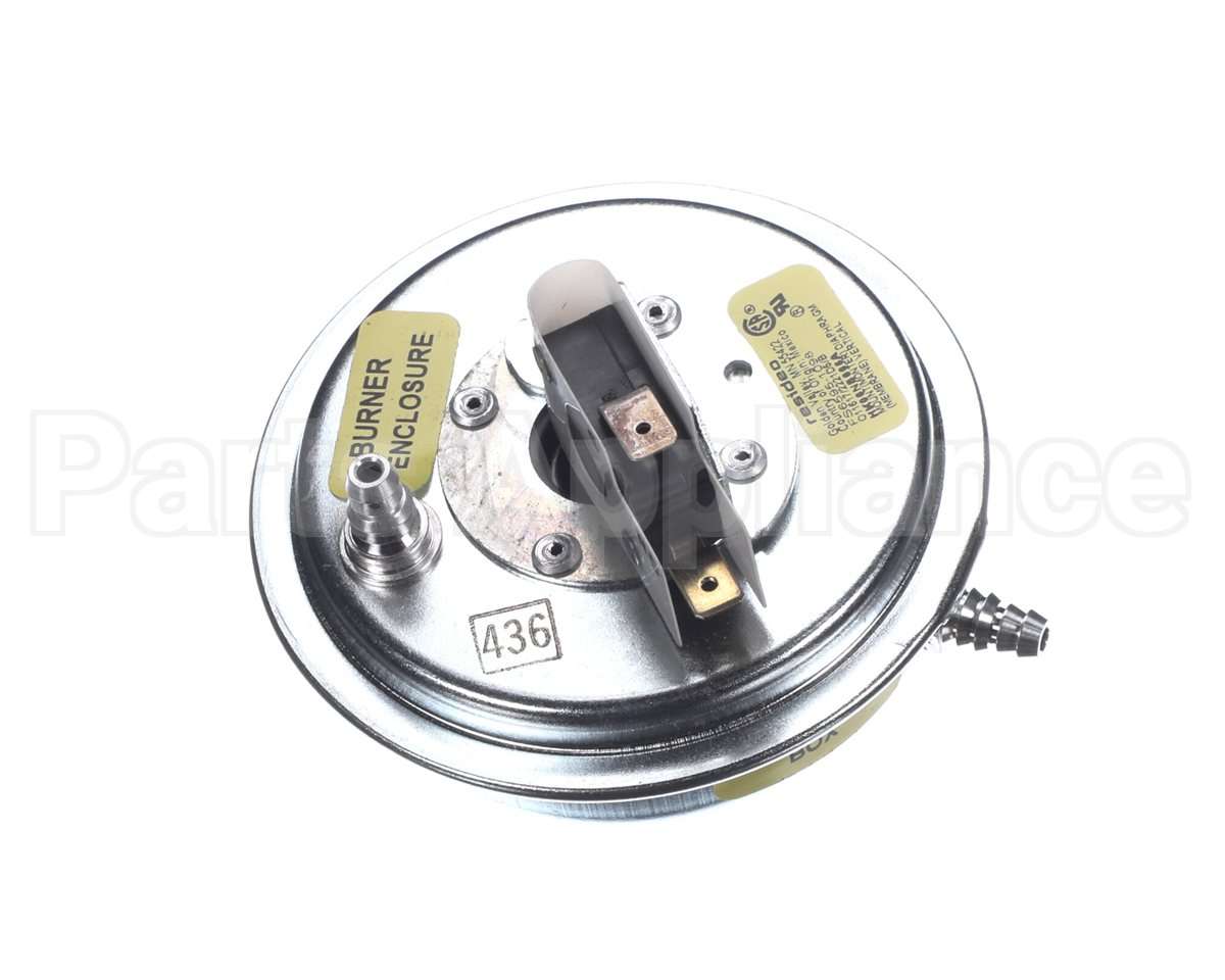 HK06NB065 Carrier Pressure Switch Spst Cls .8"Wc