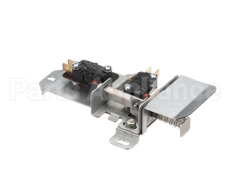P11C0539 Merrychef Thv2 Lh Interlock Assembly