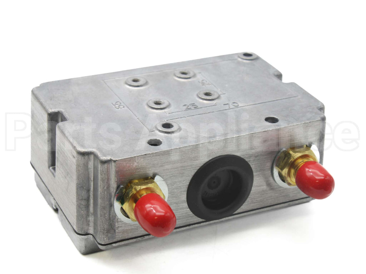 P78LCA-13000C Johnson Controls Pressure Controler