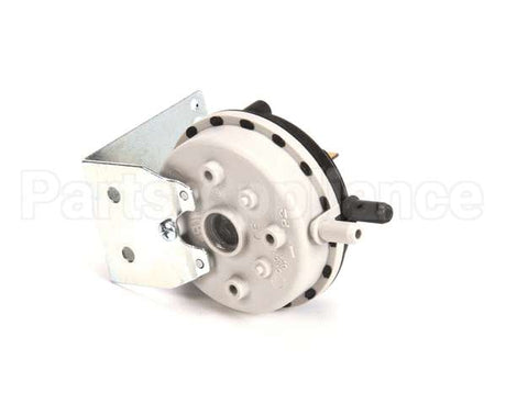 S0174 Bki Switch, Vacuum, 0.14 Wc, Spdt