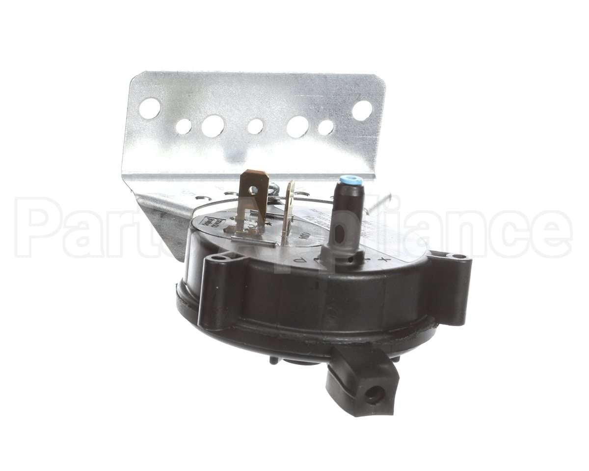 S1-024-25006-704 York .90"Wc Pressure Switch