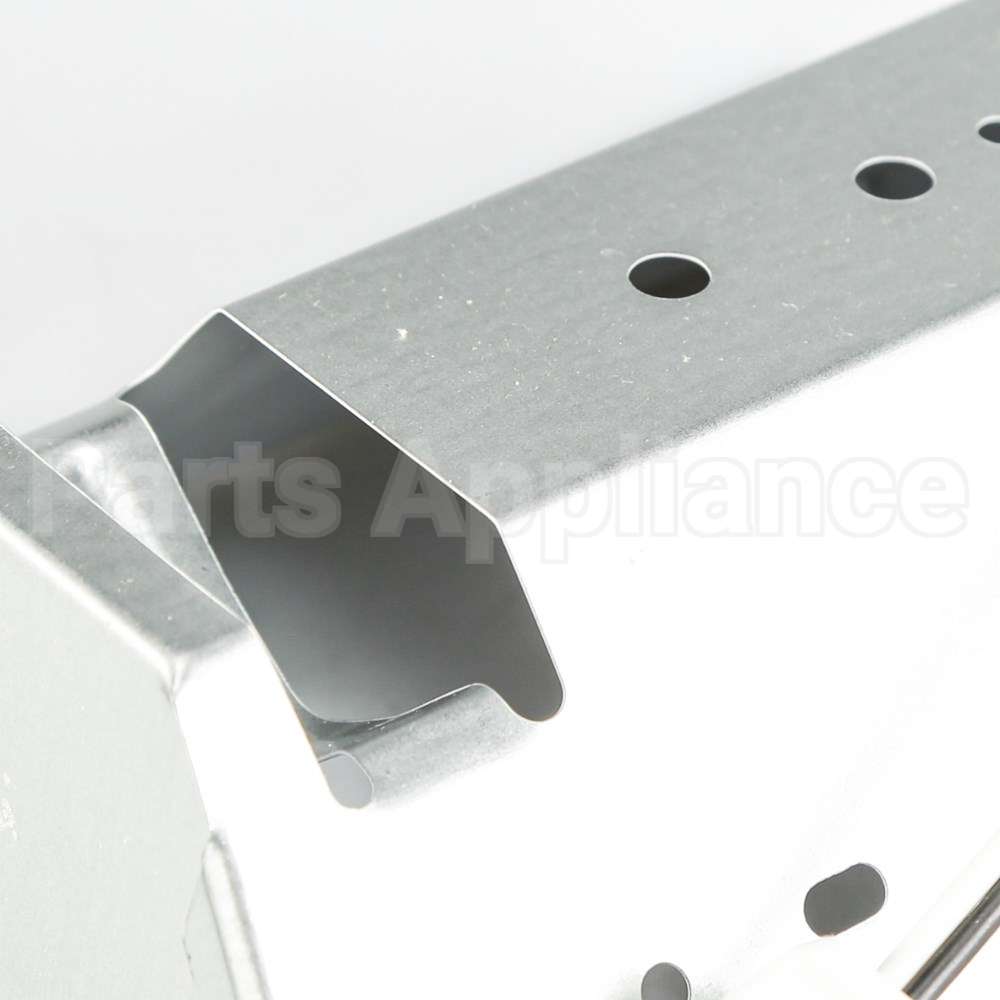 S97014212 Broan Srv Asm B & C-Can Refl W/Lamp Sckt