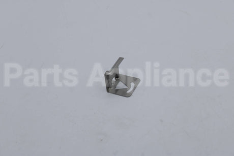 WD01X24381 GE Clip Heater Twist Lock