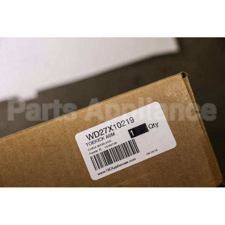 WD27X10219 GE Toekick Asm