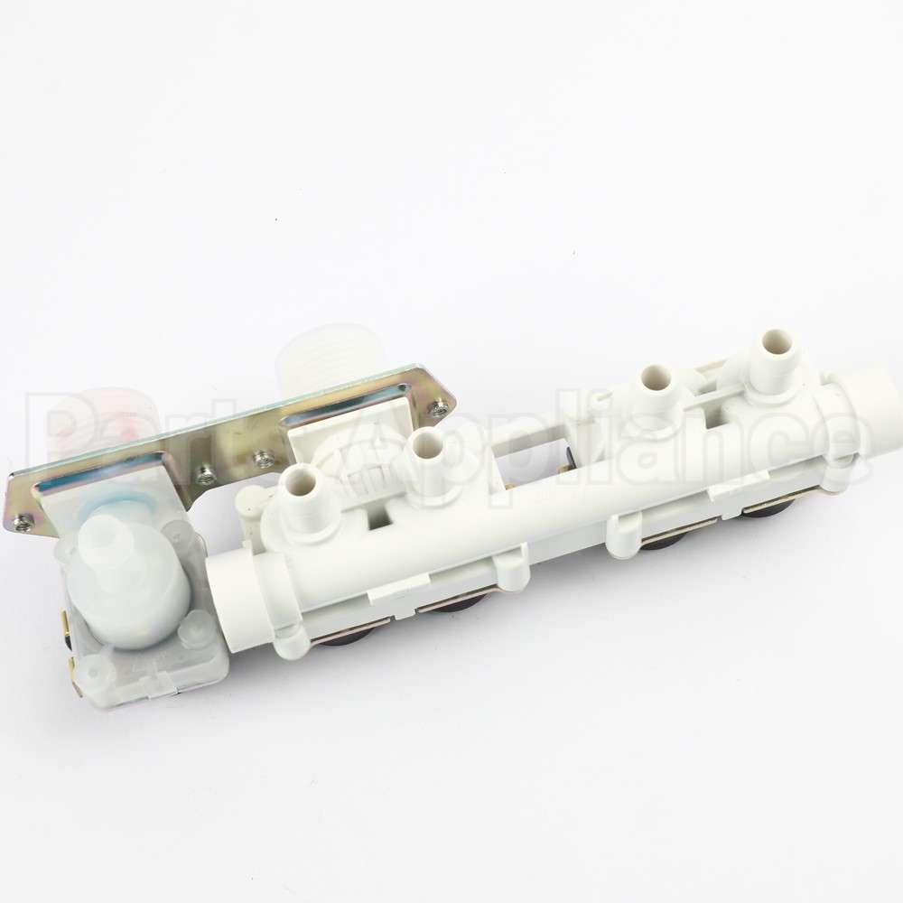 WH23X35712 GE Water Valve Assembly