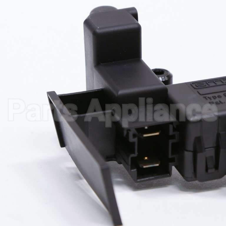 WP8182634 Whirlpool Latch
