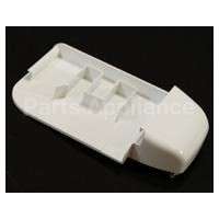 WR02X10965 GE Cap Shelf Front Ff