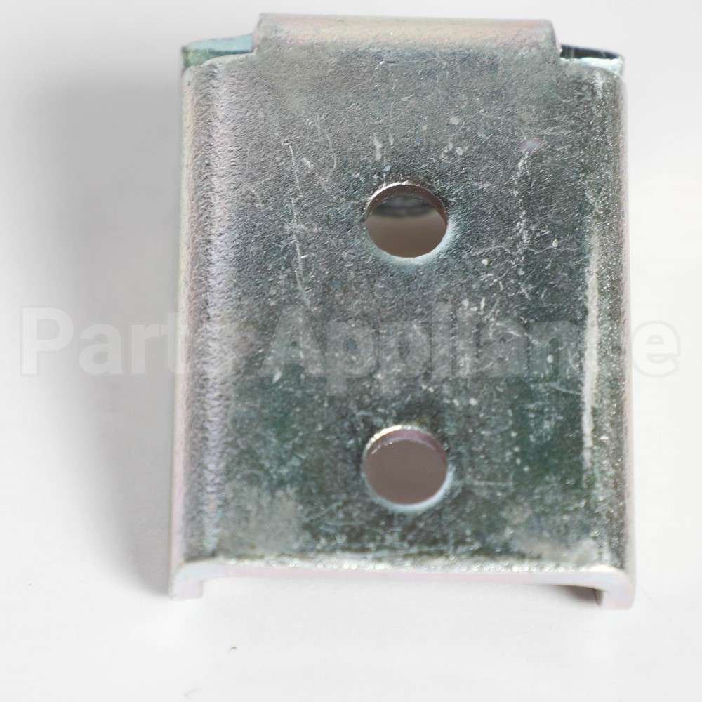 WR02X32831 GE Leveler Bracket