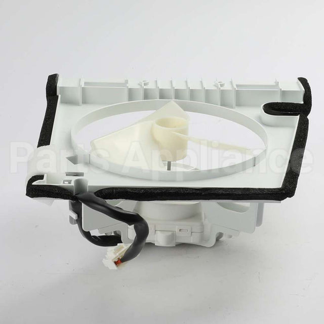 WR60X25786 GE Cond Fan & Housing Asm