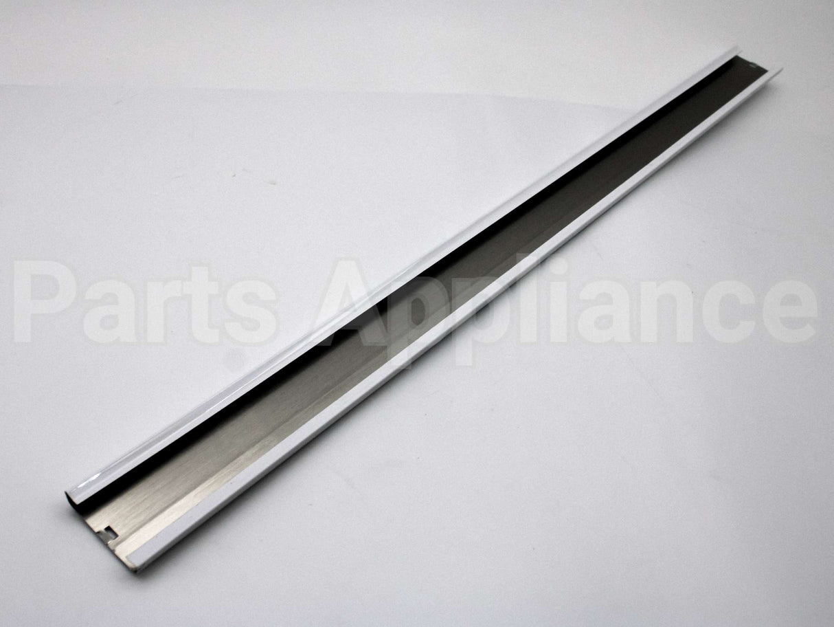 WR71X10731 GE Shelf Front No Graphics